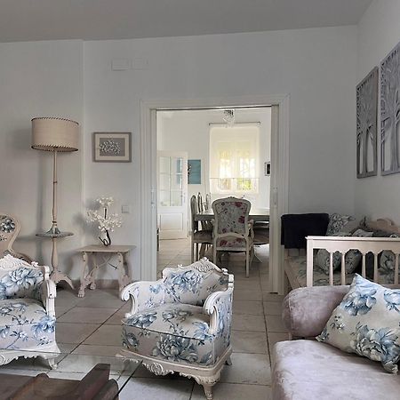 Villa Merenciana Agoncillo Dış mekan fotoğraf